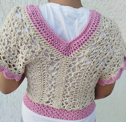 Pembe krem belden oturmalı v yaka bluz